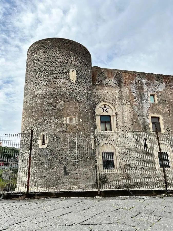 La Piccola Grotta Ursino Villa Catania
